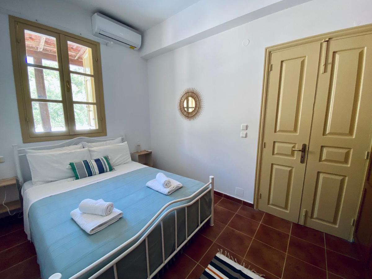 To Petrino Apartment Megisti Luaran gambar